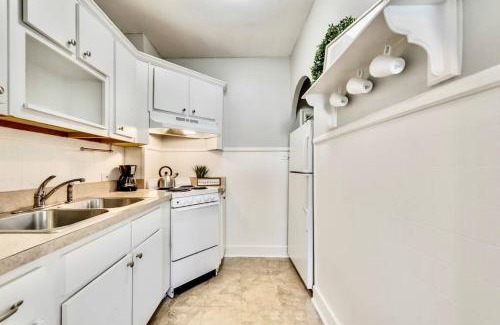 Lower Greenville Apartment | The Belonging Flat on Lower-Greenville Ave