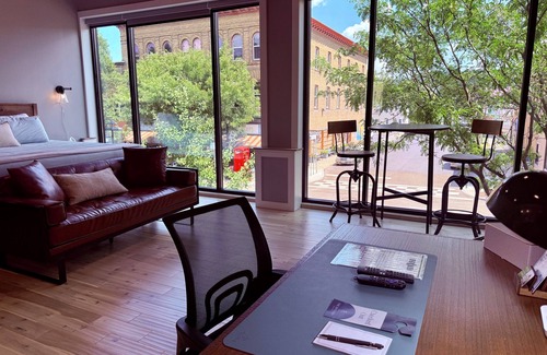 Watkins Glen Hotel | The Benjamin Hotel