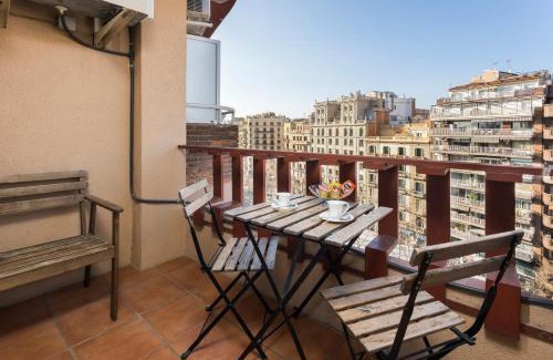 Dreta de l'Eixample Apartment | The Best Barcelona