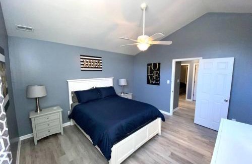 Jacksonville House | The Best Getaway Friends & Family Hangout!