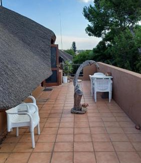 Lone Hill House | The Best Position Fourways / Monte Casino