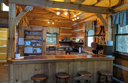 Waynesville Cabin | The Bethel House at Hawthorn Haven