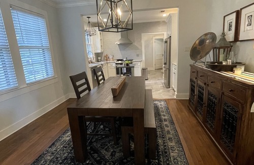 Mid City South House | The Beverly- Located in the Heart of Midcity!
