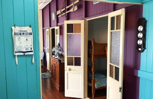 Tin Can Bay House | The Big Anchor in Tin Can Bay