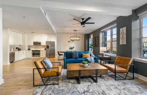 Central Business District Apartment | The Big Easy's Finest: 4-BR Luxury Condo in NOLA