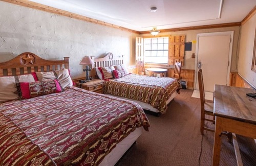 Amarillo House | The Big Texan Double 105