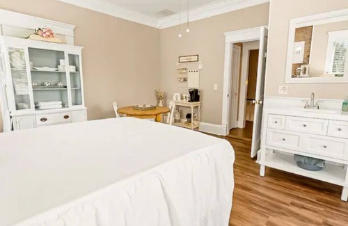 Winder House | The Birch Room, where sweet dreams begin!