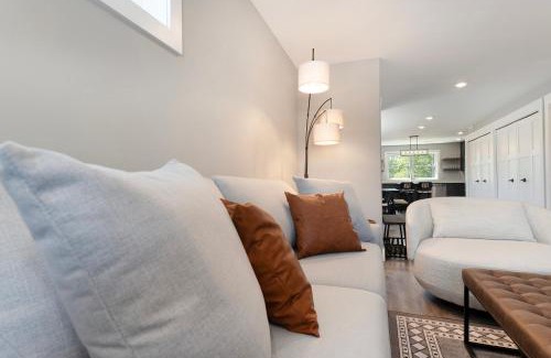 Lake Leelanau Apartment | The Birches - Condotel Downtown Lake Leelanau ➠ Unit 3