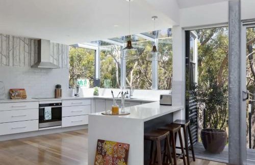 Hepburn Springs House | The Bird House - Hepburn Springs Daylesford