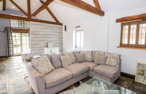 Ettington House | The Bit on the Side