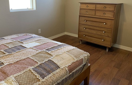 Grantsdale Apartment | The Bitterroot Bunkhouse