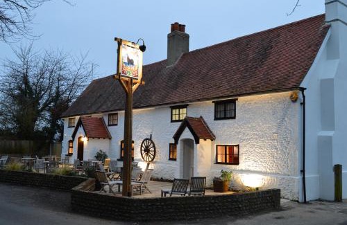 Ford Hotel | The Black Horse, Climping