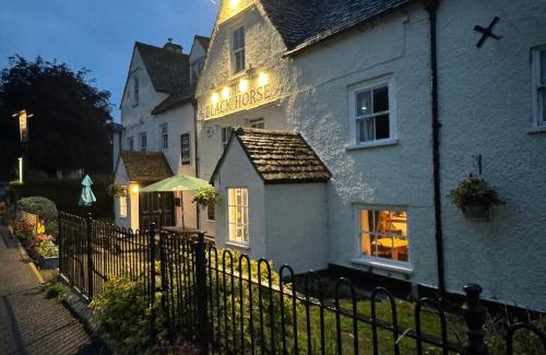 Dursley Hotel | The Black Horse Inn