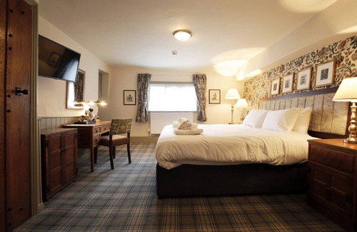 Helmsley Hotel | The Black Swan - The Inn Collection Group