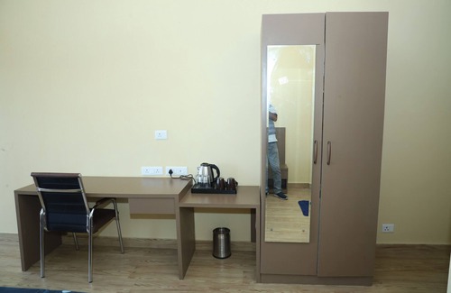 Kaul Villa | The Blissful Trails 3BR Home 2 in Satkhol by Homeyhuts