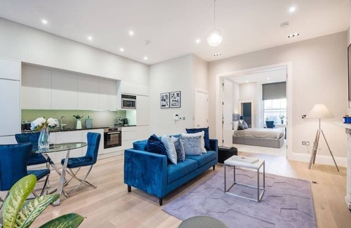Holborn and Covent Garden Apartment | The Bloomsbury Elegant and Spacious One Bed Flat
