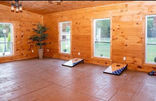 Murfreesboro Apartment | The Blue Barn at the MeadowCreek