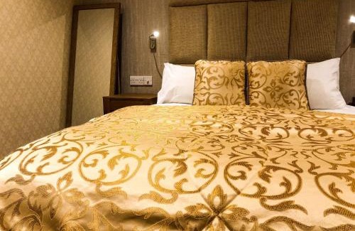Ford Hotel | The Blue Bell Crookham