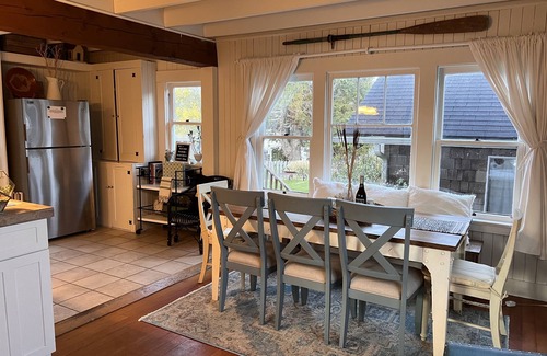 Gearhart House | The Blue Door Beach Cottage: 4 BDRM/2 Bath/Large Yard, Dog Friendly