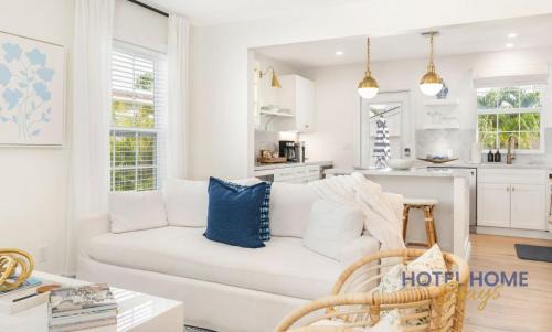 Central Park House | The Blue Door Villa