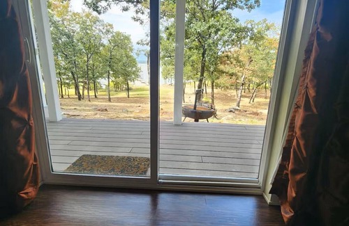 Longtown House | The Blue Heron Hideout: Large Waterfront Home with Private Dock