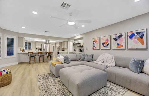 Las Vegas House | The Blue Lagoon: Where Space, Style and Comfort collide!