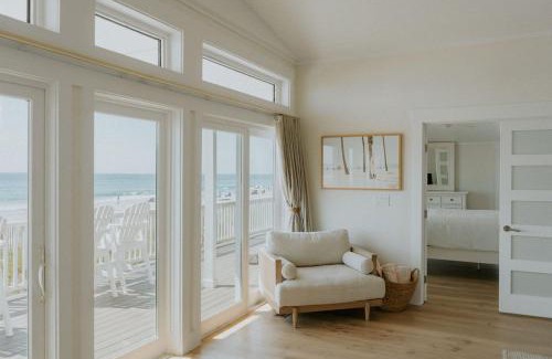 Shell Island House | The Blue Moon Cottage