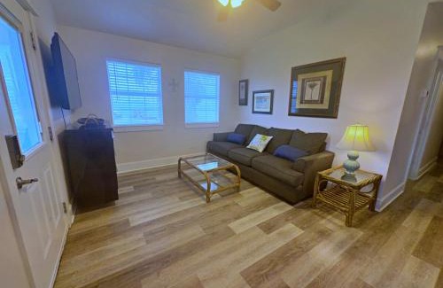 Surfside Beach House | The Blue Seagull - Gulf Views