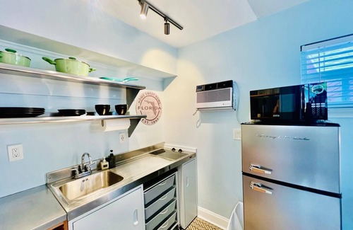 Lake Worth Apartment | The Blue Tortuga 3 - 1 BR apartment