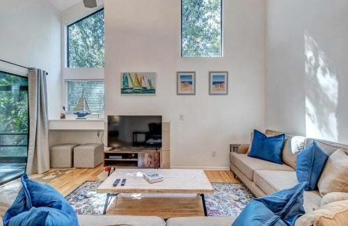 Palm Valley House | The Blue Turtle