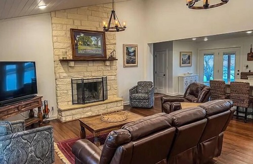Breckenridge Cabin | The Bluecat Lodge on Hubbard Shores