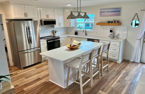 Key Allegro House | The Boat House: Key Allegro, Water Front, On Canal!