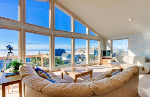 Roads End House | The Boat House Retreat