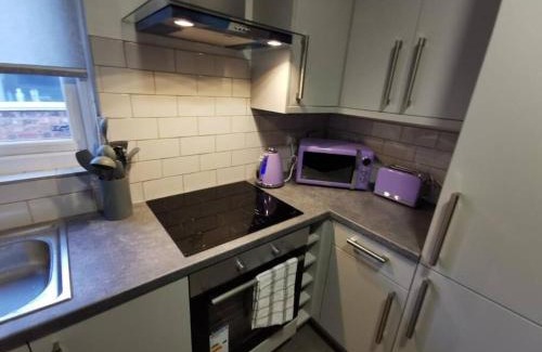 Liverpool Apartment | The Bob Marley 'One Love' Apartment, Relaxed Vibes