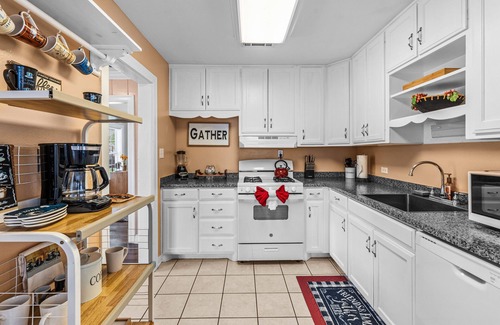Fort Worth House | “The Boho Retreat” TCU!
