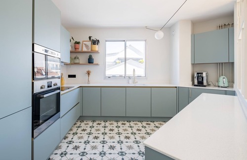 Silly-Gallieni Apartment | The Bon Viveur, by Veeve