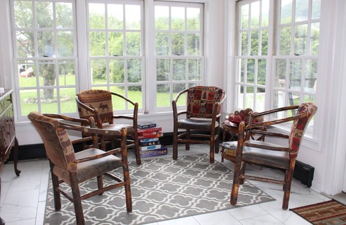 Warrensburg House | The Bond Inn Room #4