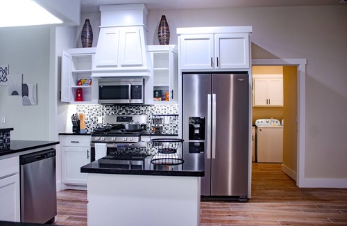 Norman House | The Boomer Nest in Norman. nSpacious 4-bedrooom home. Safe & Quiet surroundings