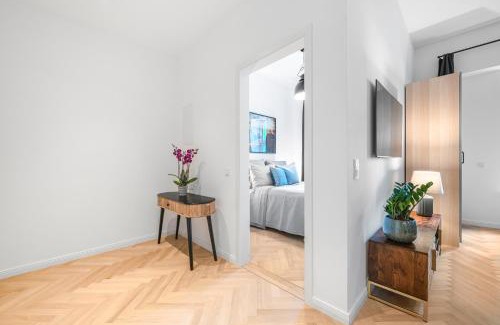 Prenzlauer Berg Apartment | The Bornholmer - Group Flats in Central Berlin, Family-Friendly, 4 - 5 Guests
