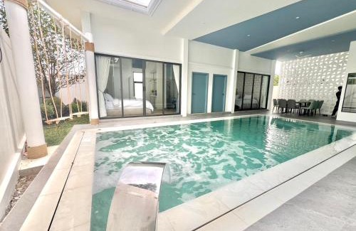 Chonburi Villa | The Botany Pool Villa
