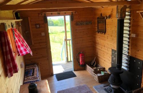 Perth Other | The Bothy and Wagon at Pitmeadow Farm