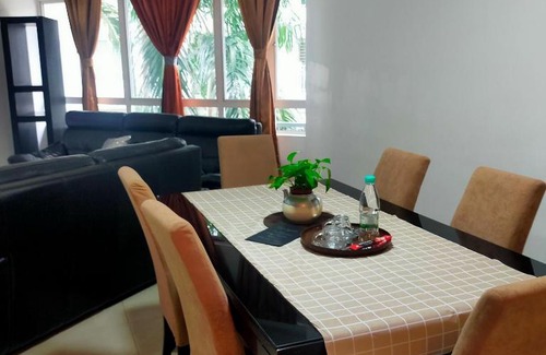 Subang Jaya Apartment | The Boulevard SJ - Entire condo with 2 Bedrooms, center Subang Jaya, near Sunway Pyramid