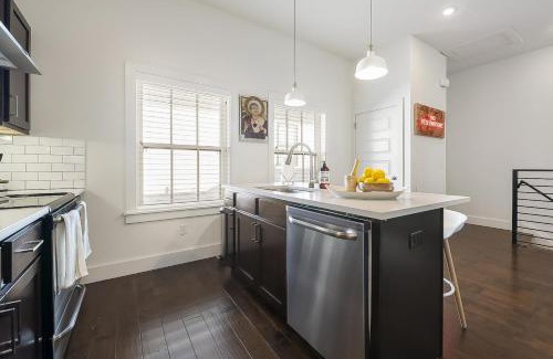 Downtown Apartment | The Bourdain