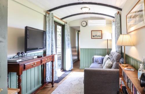 Pattiswick House | The Brake Wagon at High Barn Heritage
