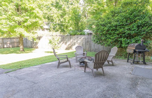 Crestwood South House | The Brewery District Bungalow