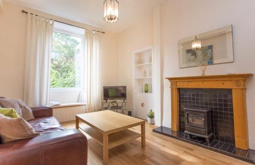 Bonnington Apartment | The Broughton Road Residence