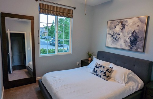 Raisin House | The Buckingham in Clovis, cozy home in beautiful newer neighborhood.