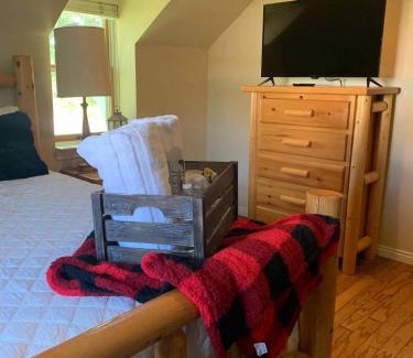 Kanab House | The Buffalo Suite @ The Historic Kanab Inn