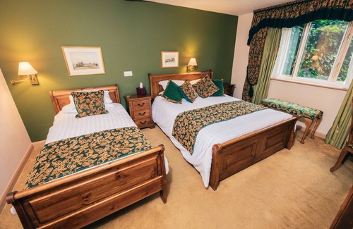 Eye Hotel | The Bull Auberge