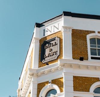 Dartmouth Park Hotel | The Bull & Last